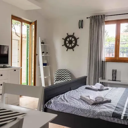 Apartment In - Riviera 40411