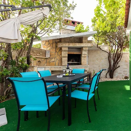 In - Riviera 40411 Apartamento
